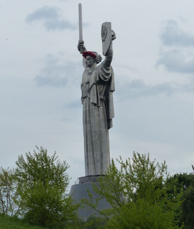 Mother Motherland, crowned with poppies for all her martyred children.